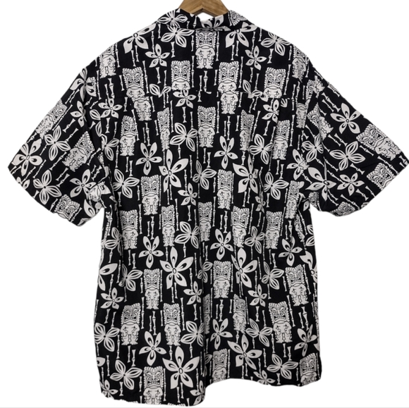 Uzzi Amphibious Gear Tropical Print Button Up - Picture 3 of 5